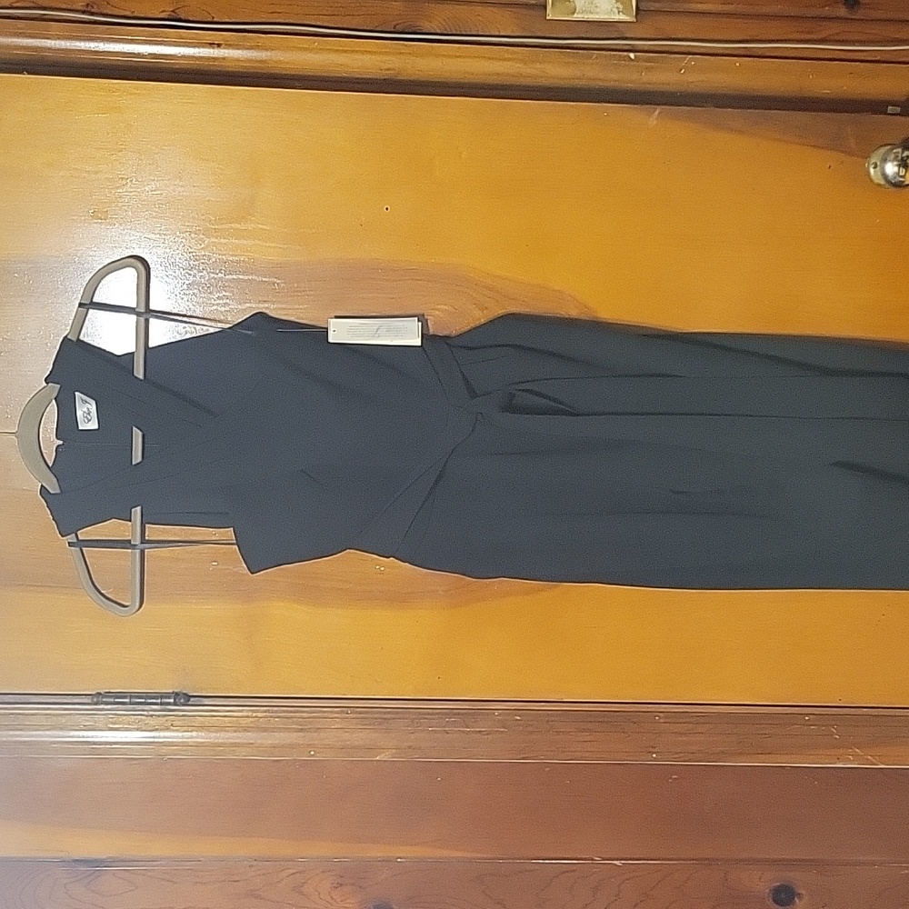 NWT Eliza J Black Jumper Size 10
